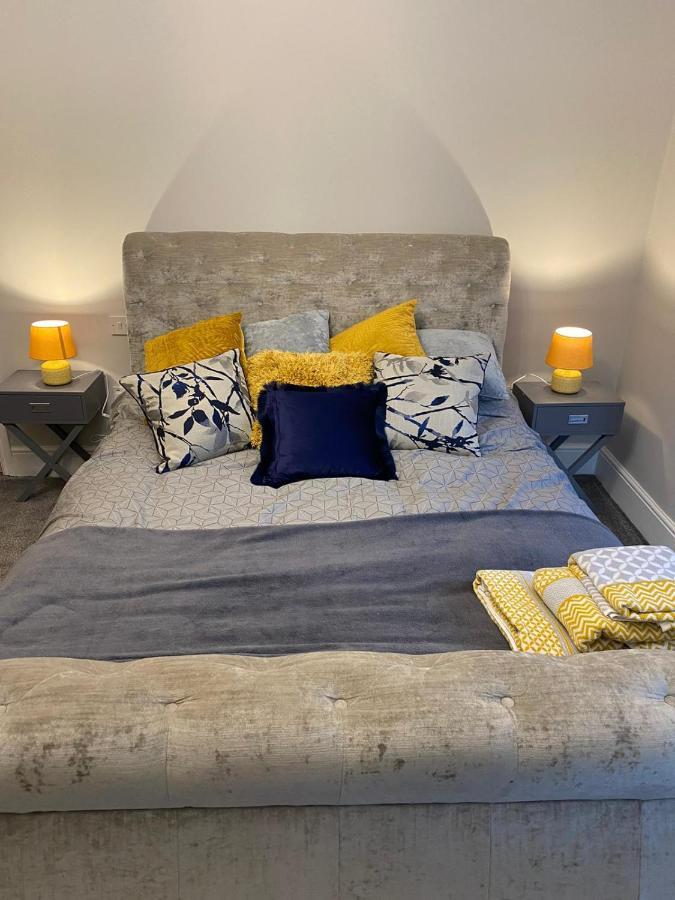 Cambridge Villas Private Studio Lytham St Annes Ngoại thất bức ảnh